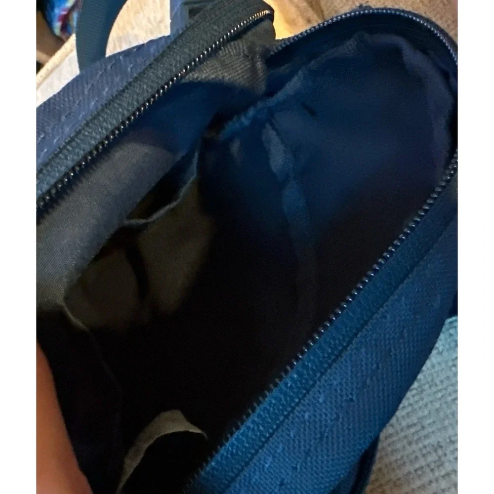 Nike Crossbody Bag Small Teal Canvas Adjustable‎ Strap Shoulder Sports Travel